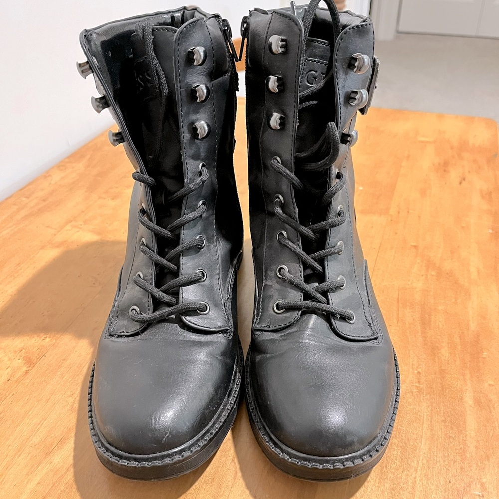 Womens combat boot. “G by guess”. Size 8.5. Like new condition. Black.